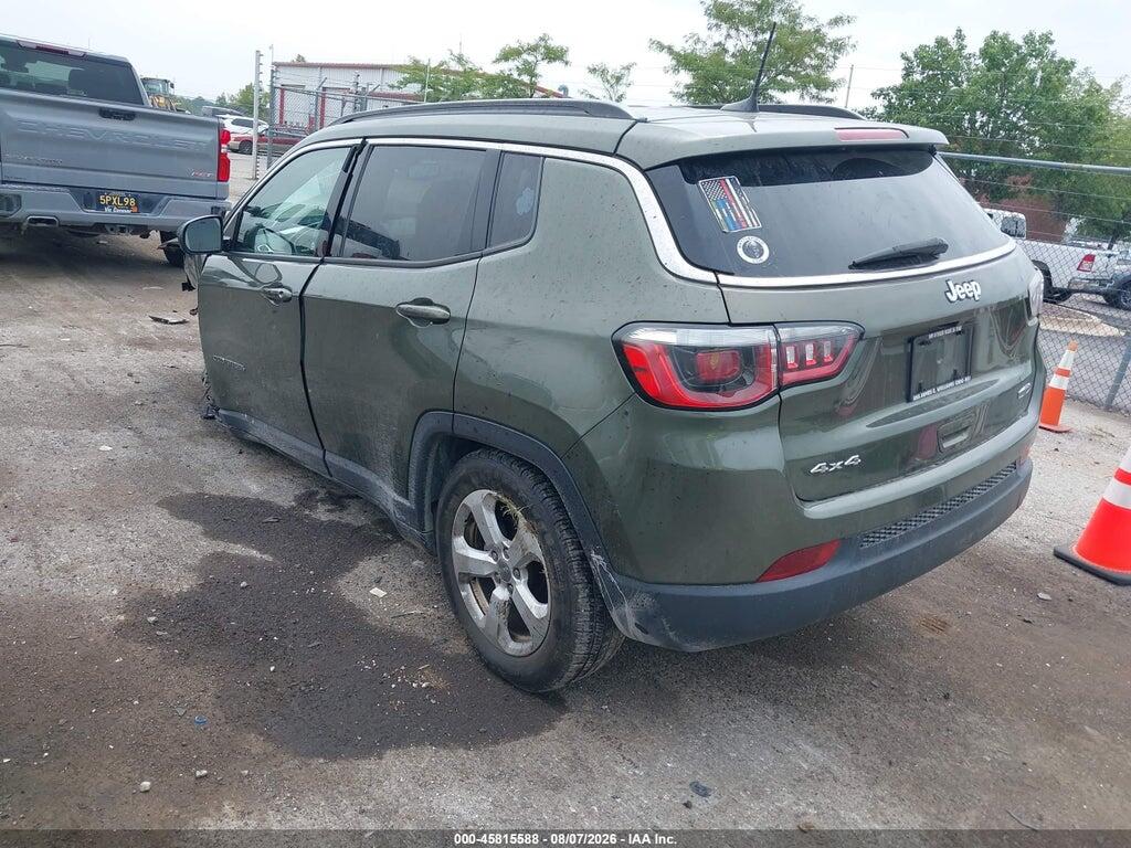 3C4NJDBB2HT657633 2017 JEEP NEW COMPASS photo no. 3