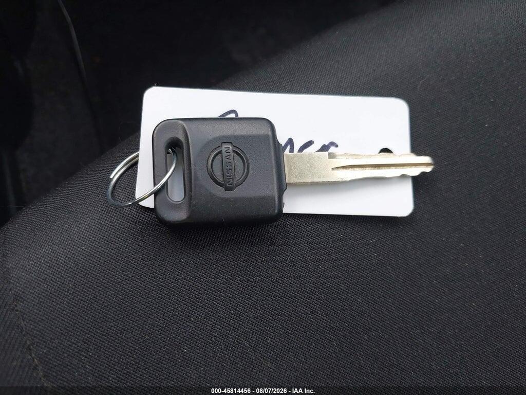 3N1CN7AP1HL908672 2017 NISSAN VERSA photo no. 11