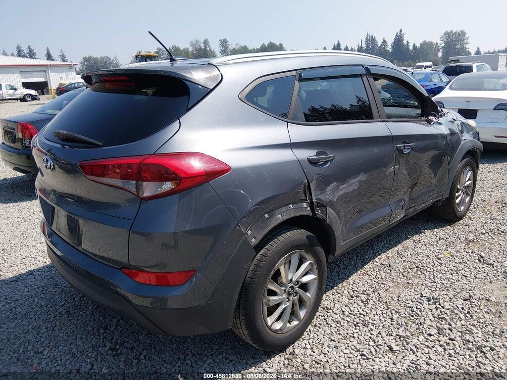 KM8J33A40HU266066 2017 HYUNDAI TUCSON photo no. 4