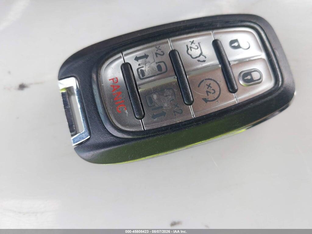 2C4RC1BG9HR661302 2017 CHRYSLER PACIFICA photo no. 11