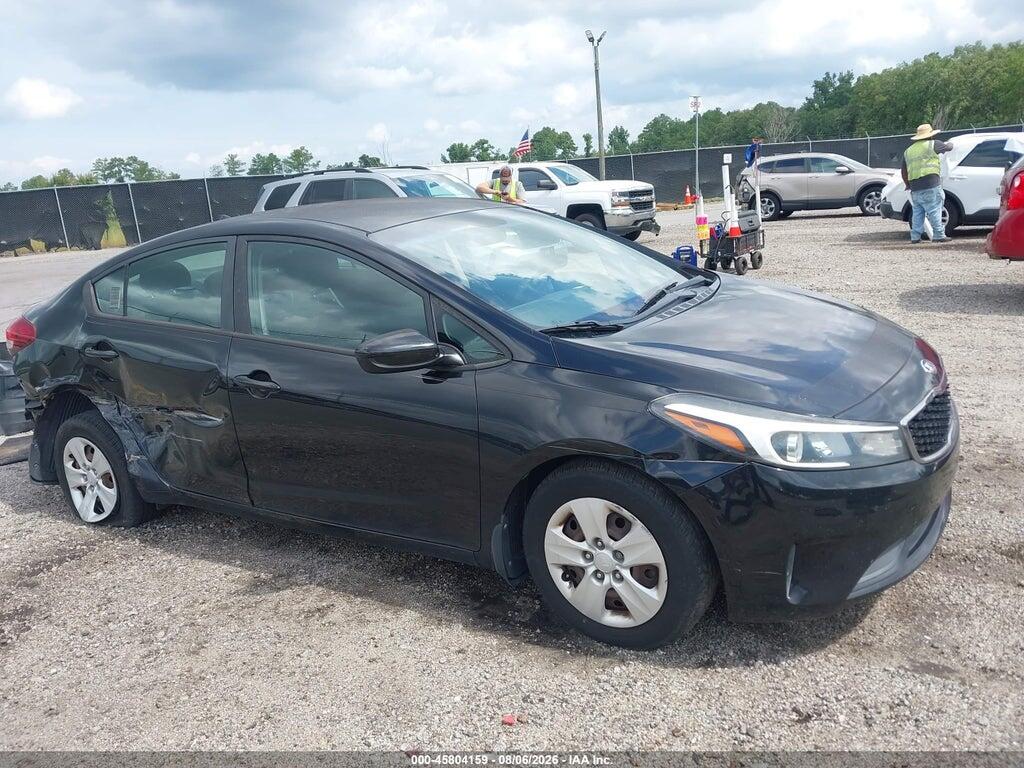 3KPFK4A70HE080457 2017 KIA FORTE photo no. 1