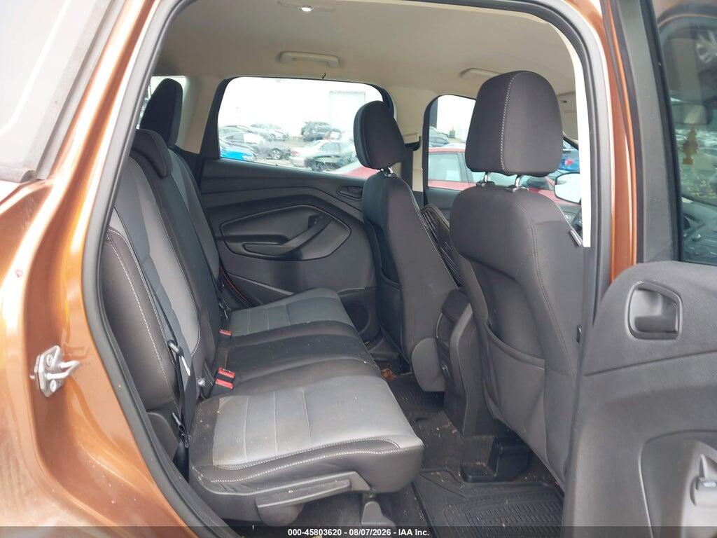 1FMCU0F76HUD16136 2017 FORD ESCAPE photo no. 8