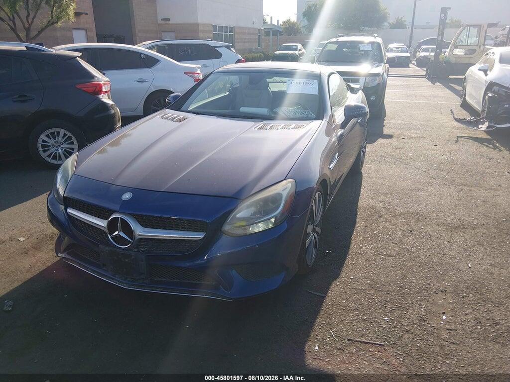 WDDPK3JA5HF138052 2017 MERCEDES-BENZ SLC 300 photo no. 2