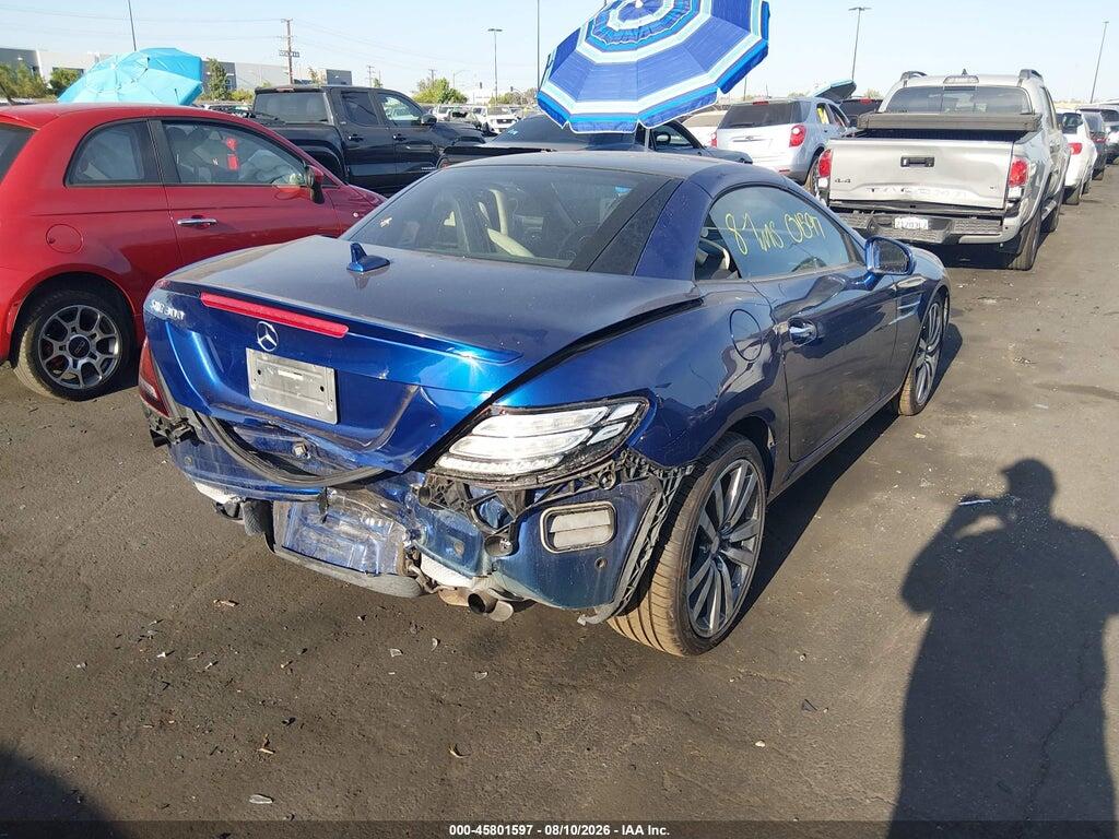 WDDPK3JA5HF138052 2017 MERCEDES-BENZ SLC 300 photo no. 4