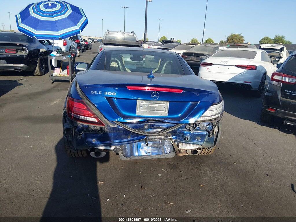 WDDPK3JA5HF138052 2017 MERCEDES-BENZ SLC 300 photo no. 6