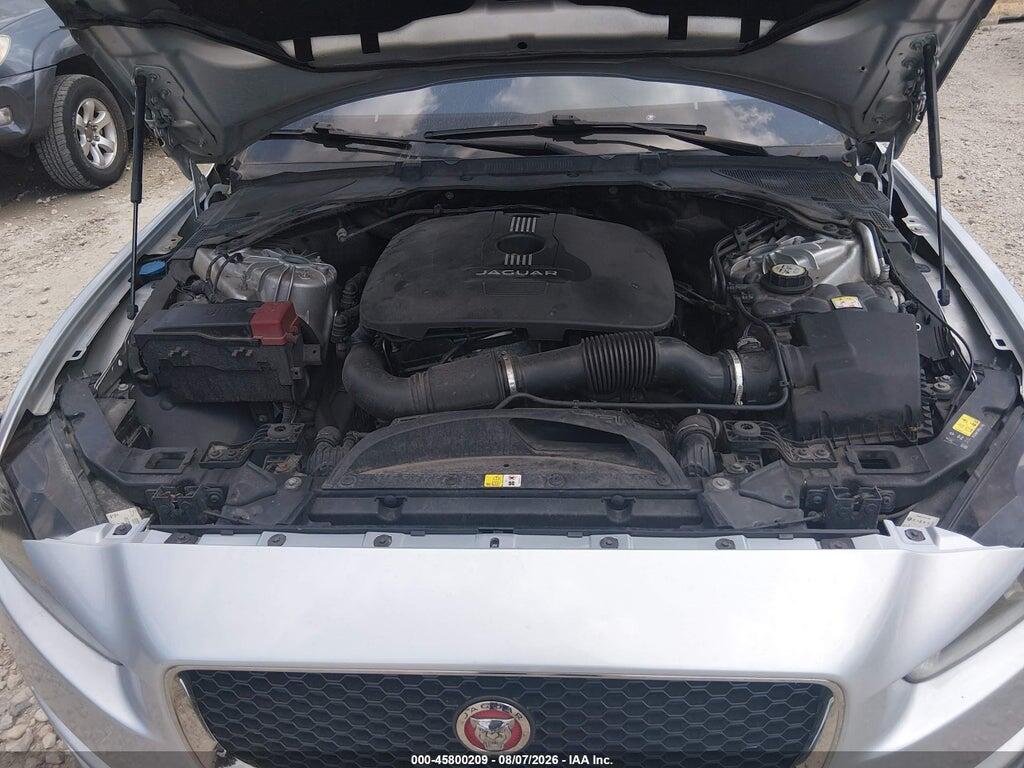SAJAR4BG7HA960340 2017 JAGUAR XE photo no. 10
