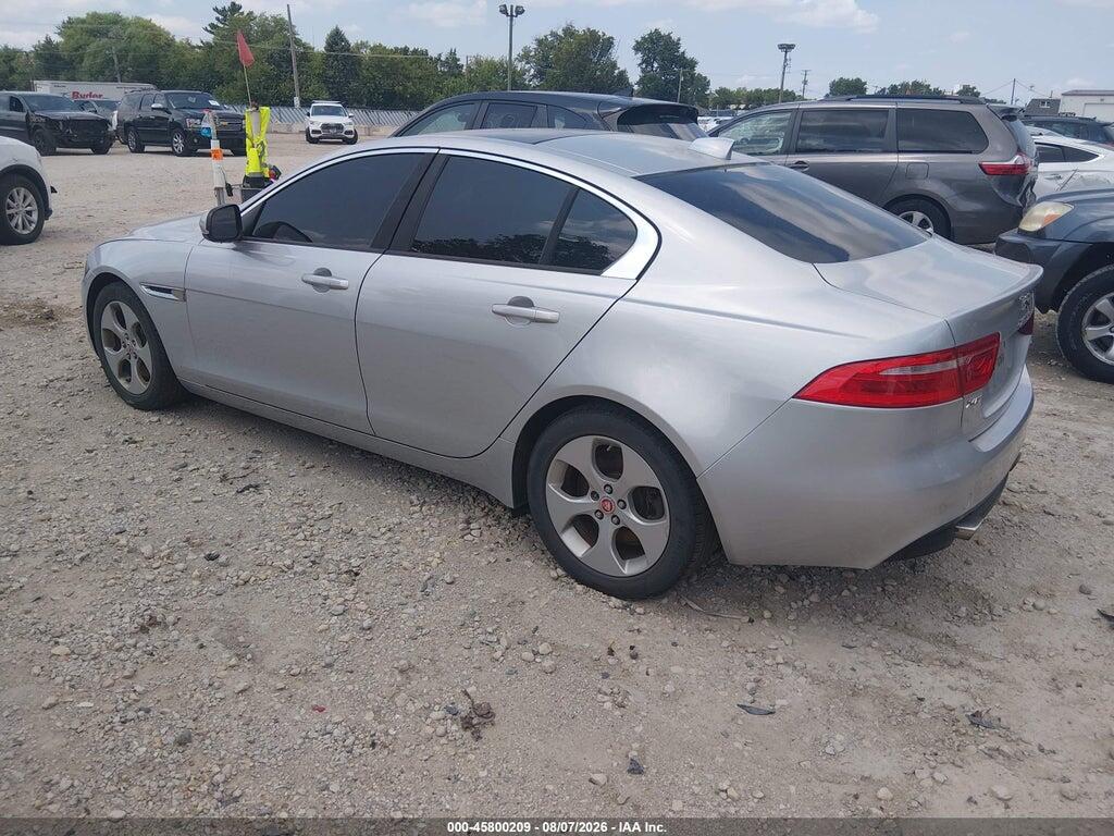 SAJAR4BG7HA960340 2017 JAGUAR XE photo no. 3