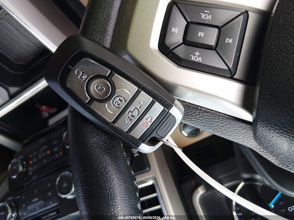 1FT7W2BT9HEB38859 2017 FORD F-250 photo no. 11