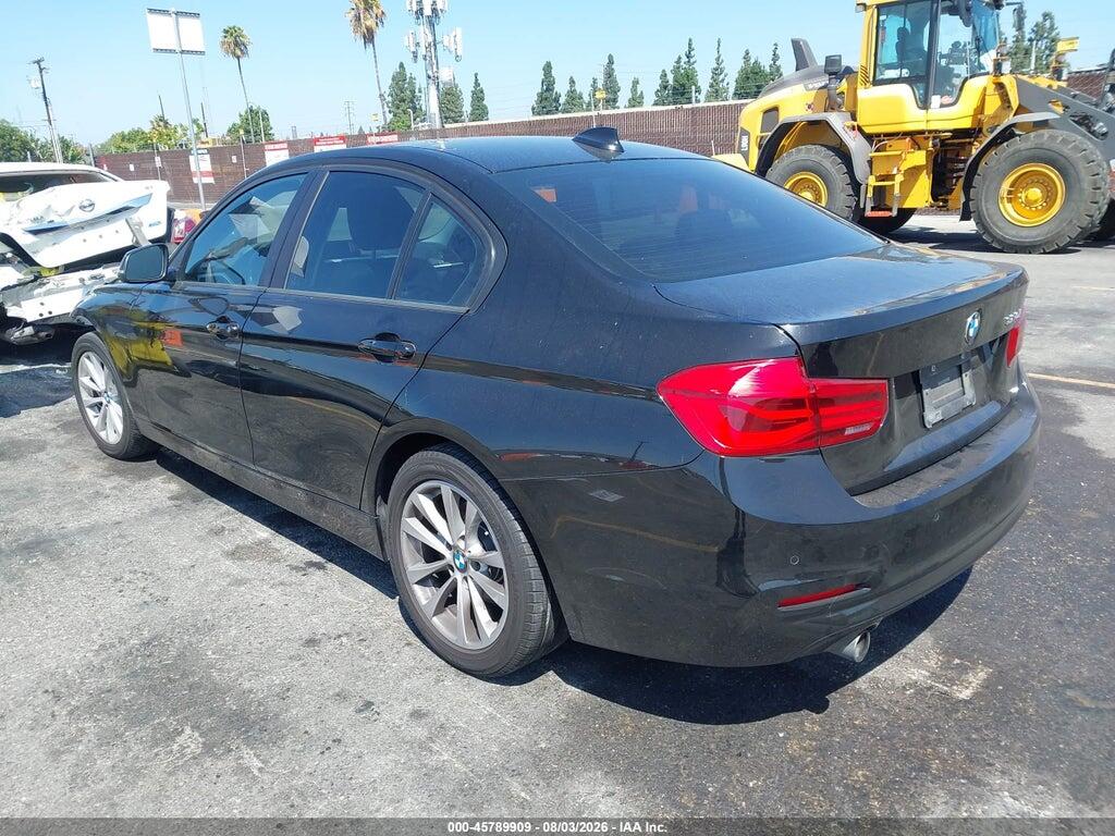 WBA8A9C39HK864567 2017 BMW 320I photo no. 3