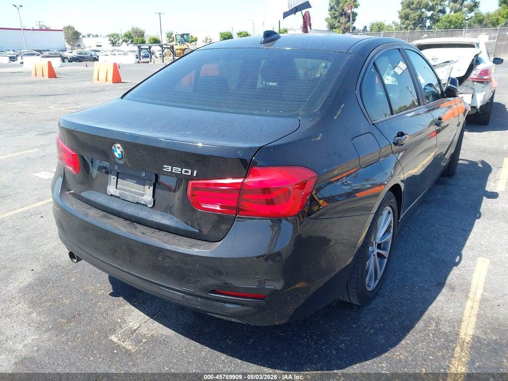 WBA8A9C39HK864567 2017 BMW 320I photo no. 4