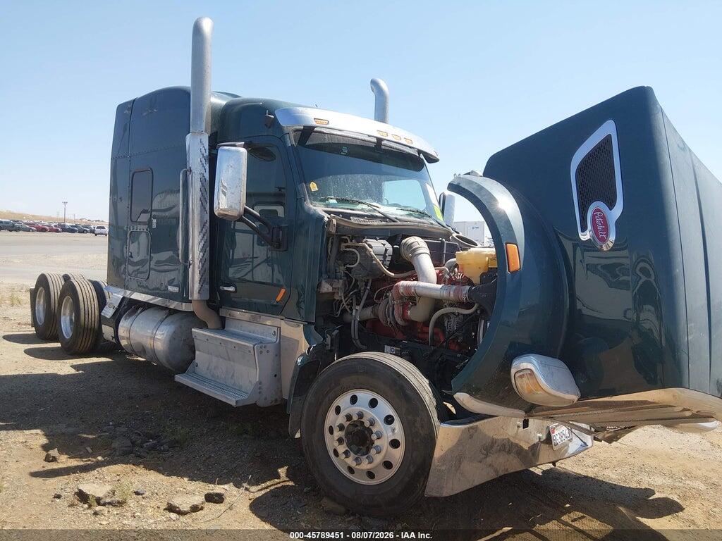 2017 PETERBILT 567 1XPCD49X1HD442555