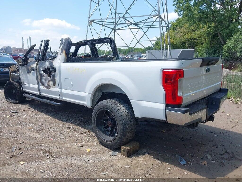 1FT7W2BT8HEE37422 2017 FORD F-250 photo no. 3