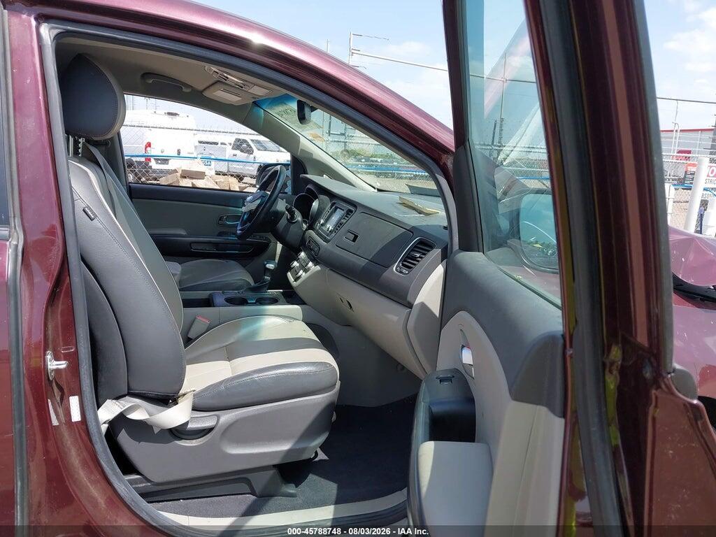 KNDMB5C16H6319909 2017 KIA SEDONA photo no. 5