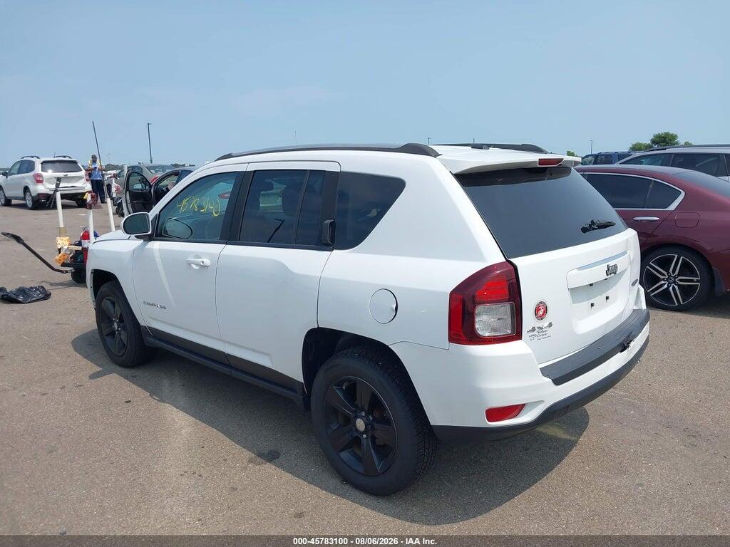 1C4NJDEB0HD104738 2017 JEEP COMPASS photo no. 3