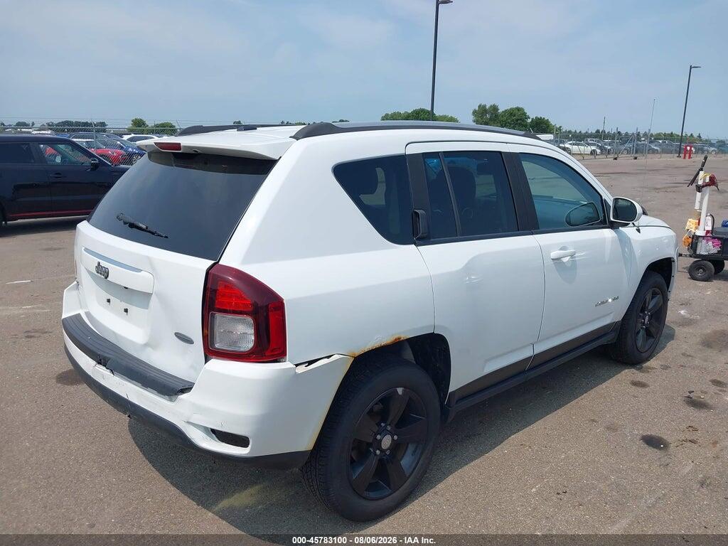 1C4NJDEB0HD104738 2017 JEEP COMPASS photo no. 4