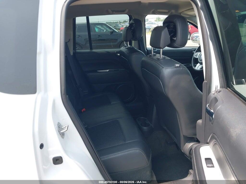 1C4NJDEB0HD104738 2017 JEEP COMPASS photo no. 8