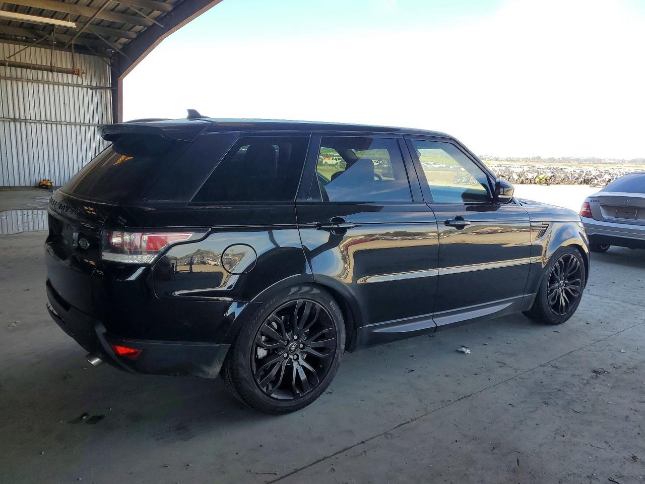 2016 LAND ROVER RANGE ROVER SPORT HSE — Фото 3 из 13