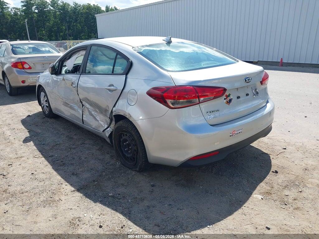 3KPFK4A70HE124070 2017 KIA FORTE photo no. 3