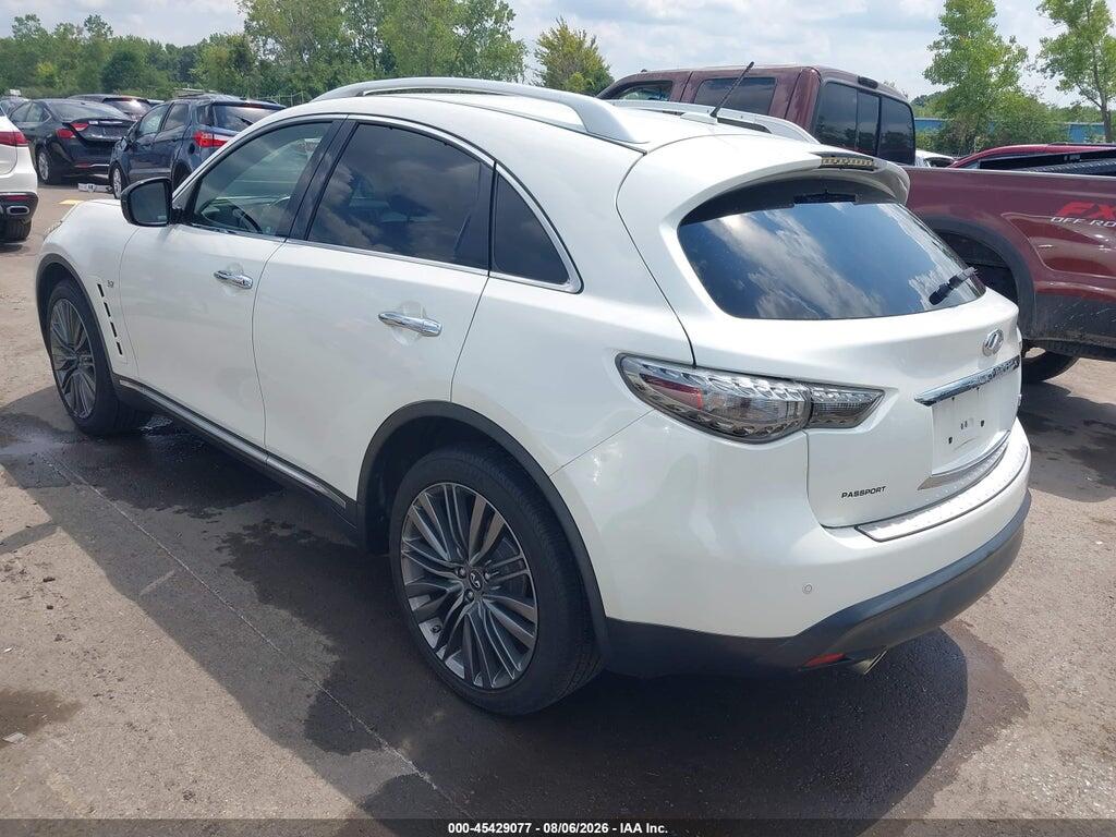 JN8CS1MW2HM411288 2017 INFINITI QX70 photo no. 3