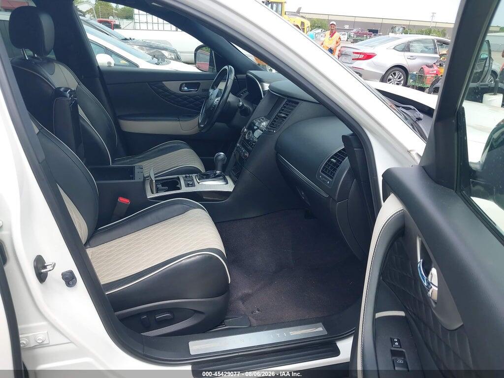 JN8CS1MW2HM411288 2017 INFINITI QX70 photo no. 5