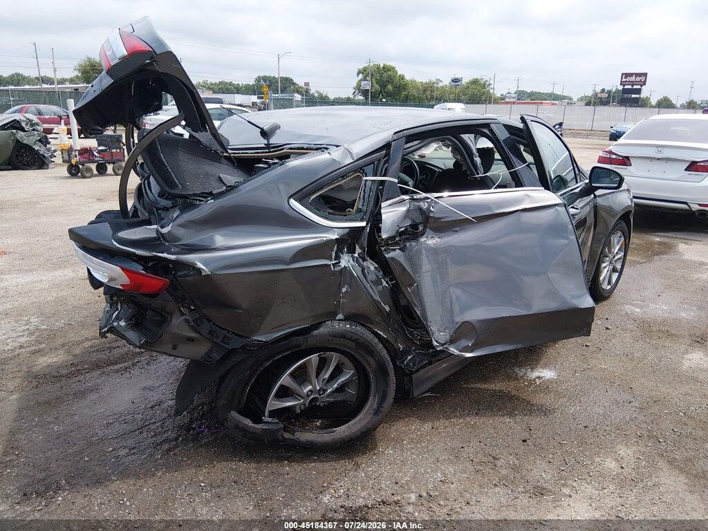 3FA6P0HD9HR364979 2017 FORD FUSION photo no. 4