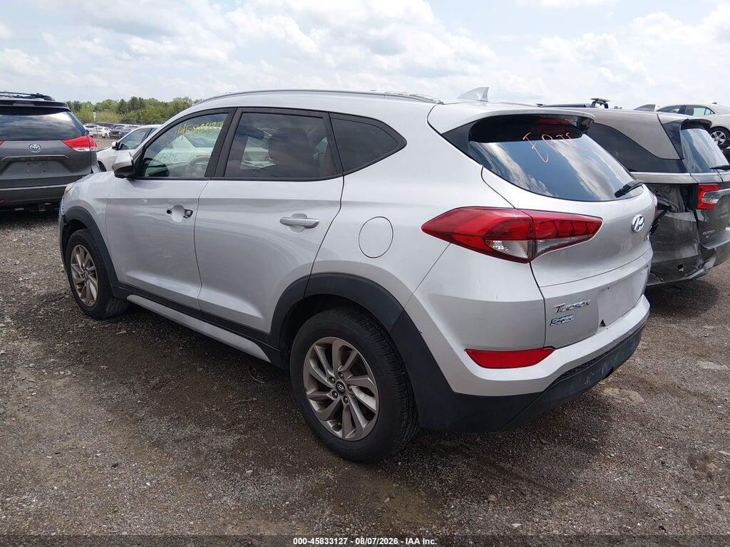 KM8J33A40JU672080 2018 HYUNDAI TUCSON photo no. 3