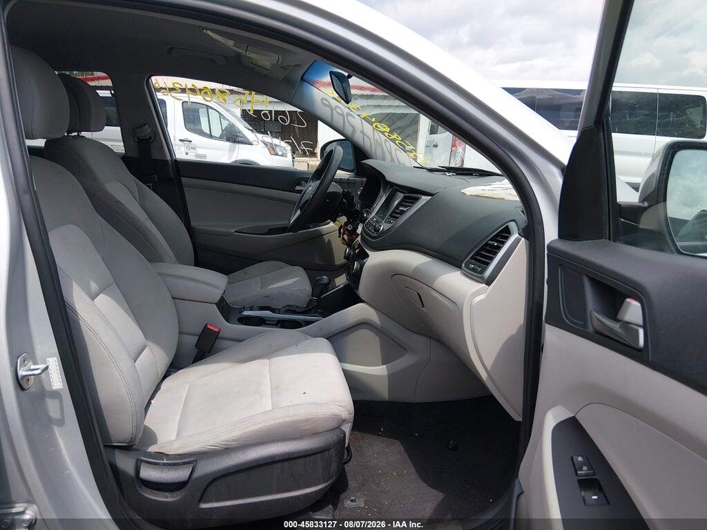 KM8J33A40JU672080 2018 HYUNDAI TUCSON photo no. 5