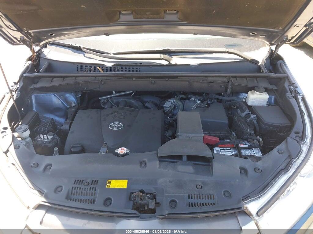 5TDJZRFH8JS850274 2018 TOYOTA HIGHLANDER photo no. 10