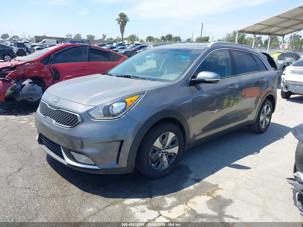 KNDCC3LC0J5155373 2018 KIA NIRO photo no. 2