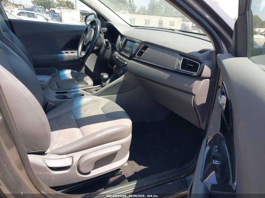KNDCC3LC0J5155373 2018 KIA NIRO photo no. 5
