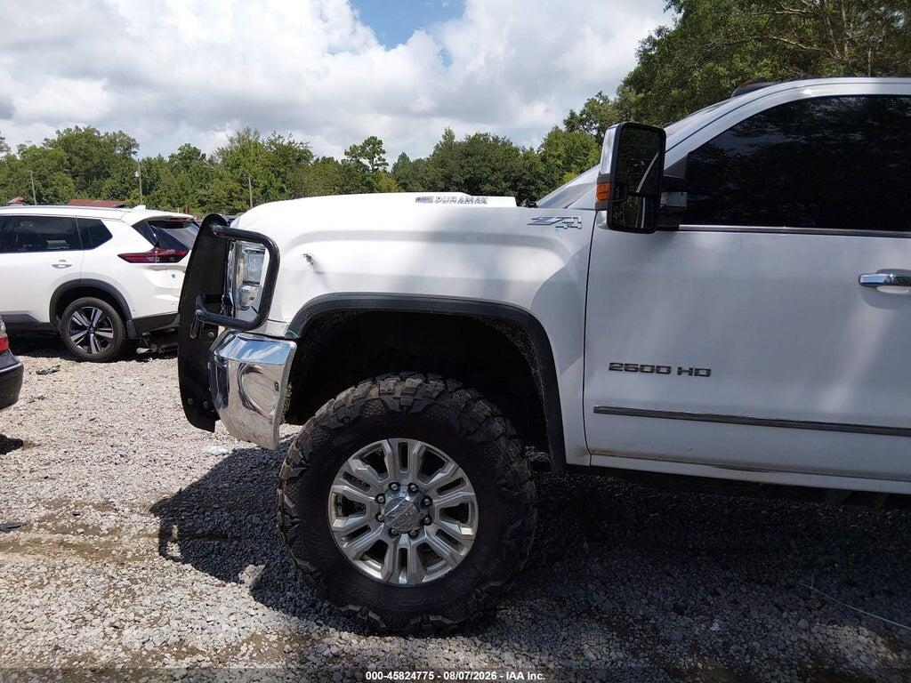 1GT12TEY9JF240600 2018 GMC SIERRA 2500HD photo no. 12
