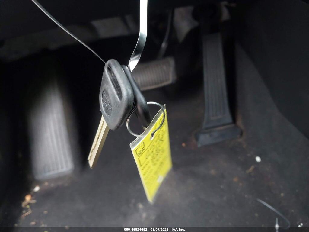 KNDJN2A20J7600592 2018 KIA SOUL photo no. 11