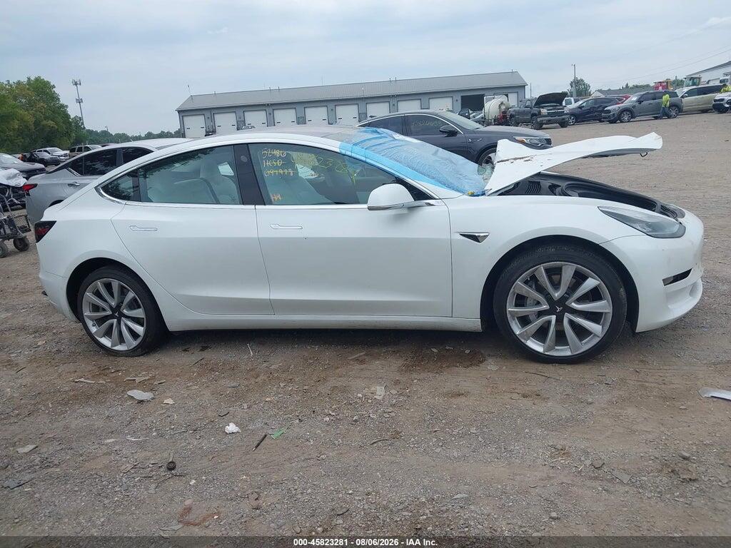 5YJ3E1EB4JF097978 2018 TESLA MODEL 3 photo no. 11