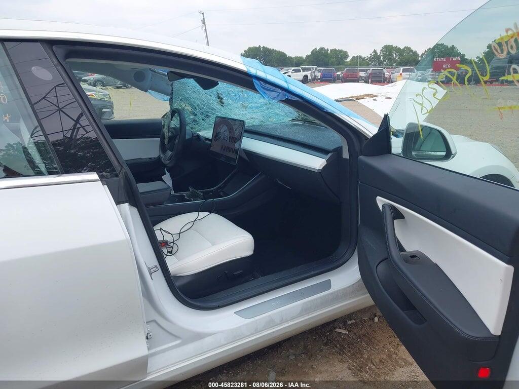 5YJ3E1EB4JF097978 2018 TESLA MODEL 3 photo no. 5