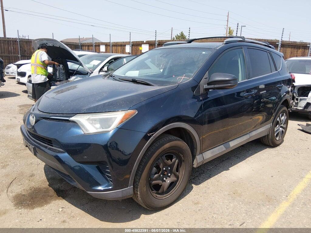 2T3BFREV7JW766403 2018 TOYOTA RAV4 photo no. 2