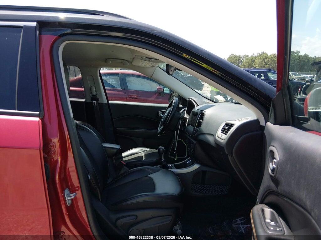 3C4NJCBB4JT361769 2018 JEEP COMPASS photo no. 5