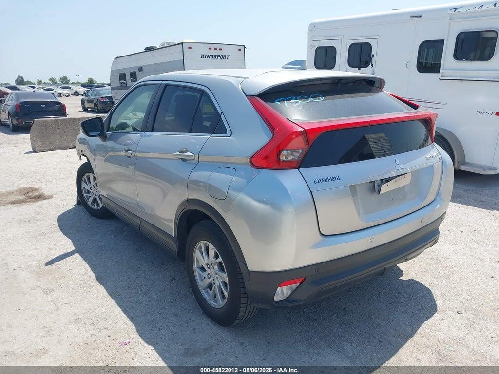 JA4AS3AA0JZ064294 2018 MITSUBISHI ECLIPSE CROSS photo no. 3