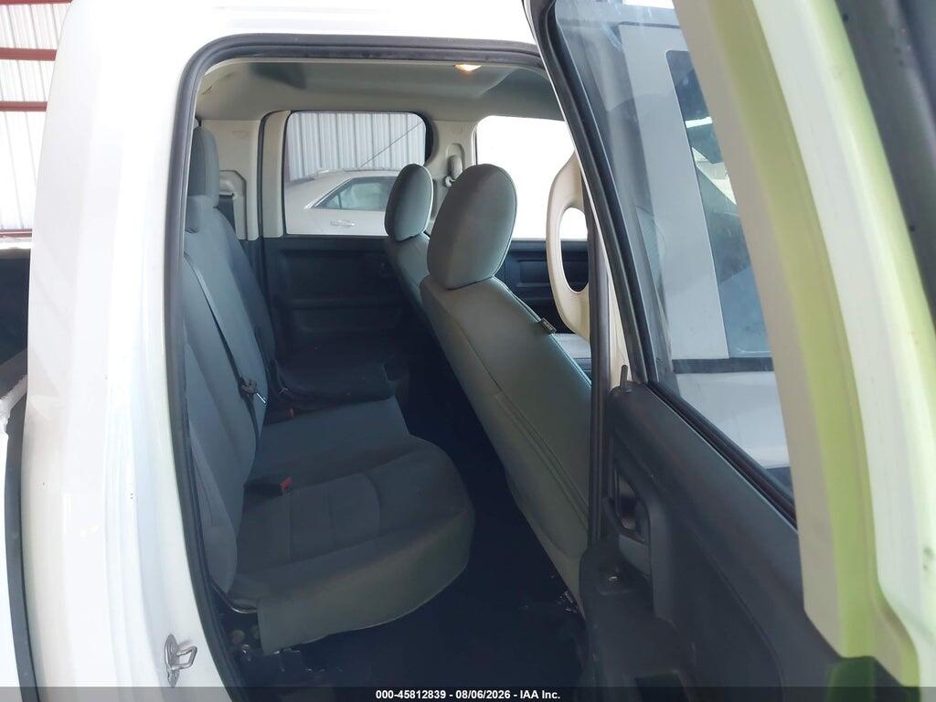 1C6RR7FG5JS328697 2018 RAM 1500 photo no. 8