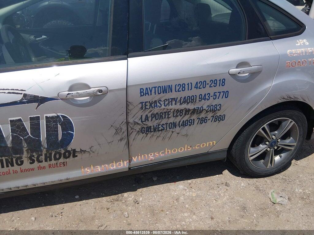 1FADP3F29JL269093 2018 FORD FOCUS photo no. 6