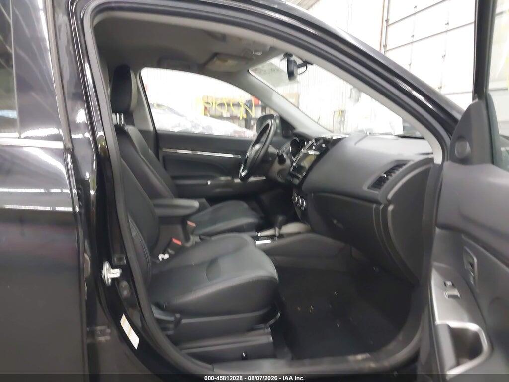 JA4AR4AW1JU025434 2018 MITSUBISHI OUTLANDER SPORT photo no. 5