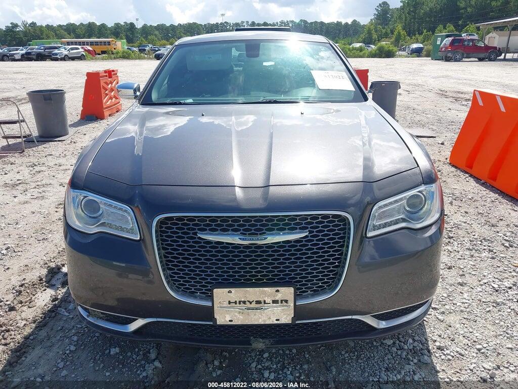 2C3CCAAG2JH294038 2018 CHRYSLER 300 photo no. 12