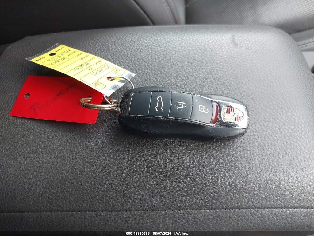 WP1AA2A50JLB21701 2018 PORSCHE MACAN photo no. 11