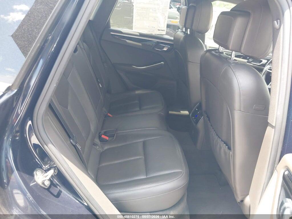 WP1AA2A50JLB21701 2018 PORSCHE MACAN photo no. 8
