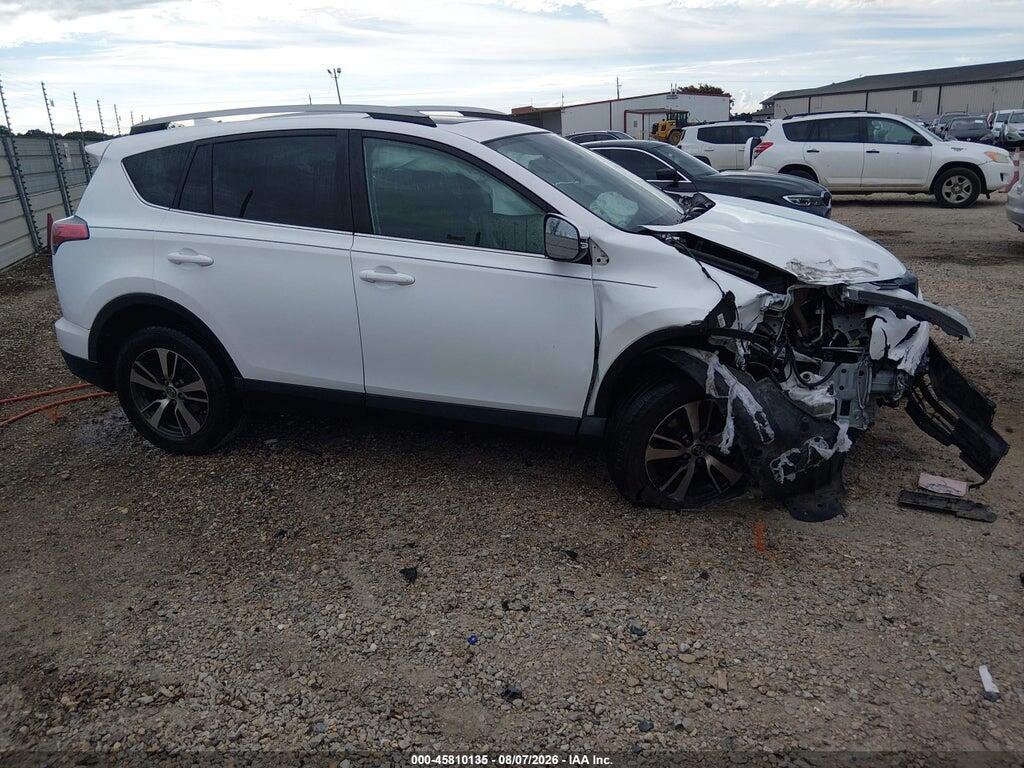 2T3WFREV0JW474898 2018 TOYOTA RAV4 photo no. 1