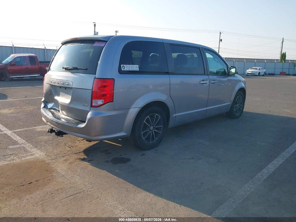 2C4RDGBG8JR153232 2018 DODGE GRAND CARAVAN photo no. 4