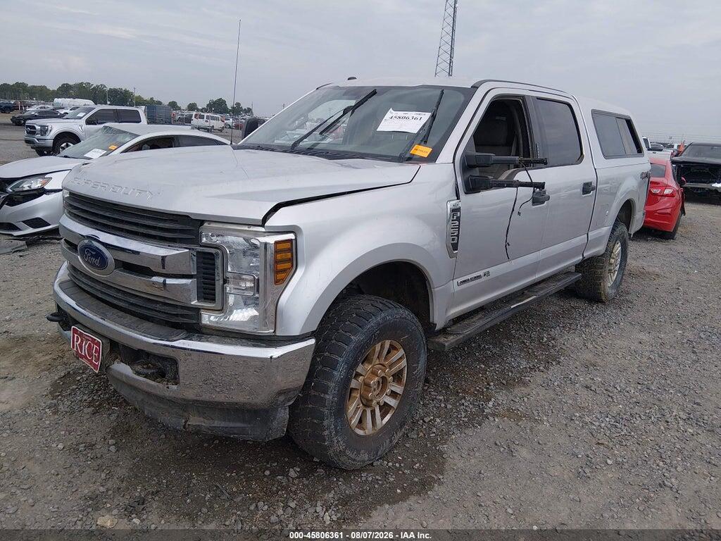 1FT7W2BT4JEC60700 2018 FORD F-250 photo no. 2