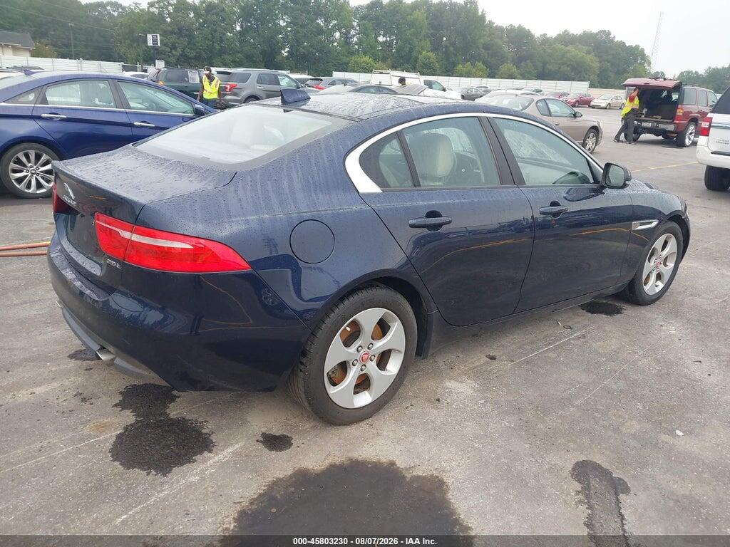 SAJAR4FX6JCP35945 2018 JAGUAR XE photo no. 4