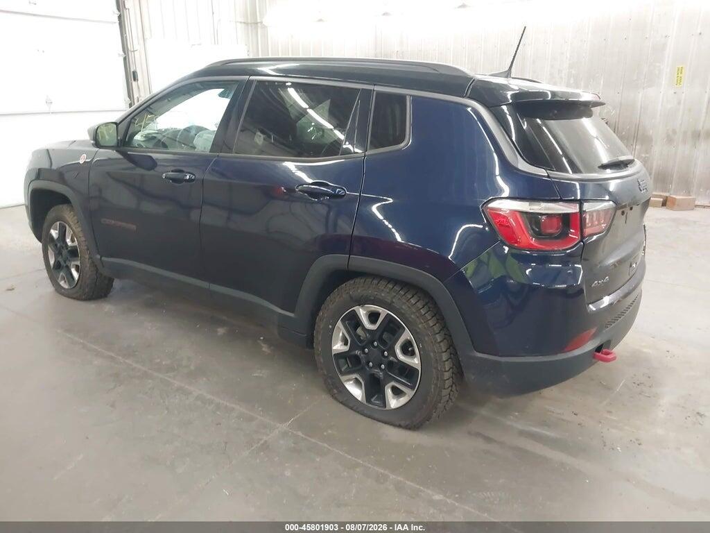3C4NJDDB4JT207582 2018 JEEP COMPASS photo no. 3