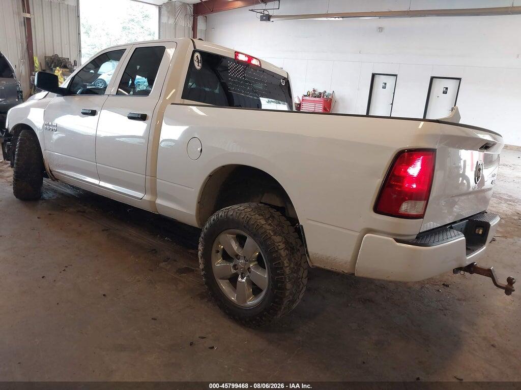1C6RR7FG7JS320536 2018 RAM 1500 photo no. 3