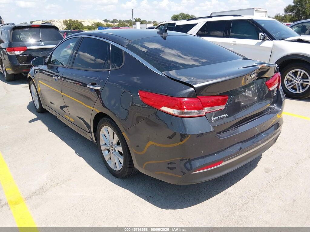 5XXGU4L38JG212080 2018 KIA OPTIMA photo no. 3
